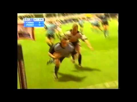 Cardiff vs Pontypridd. April 2003. Jamie Robinson Try