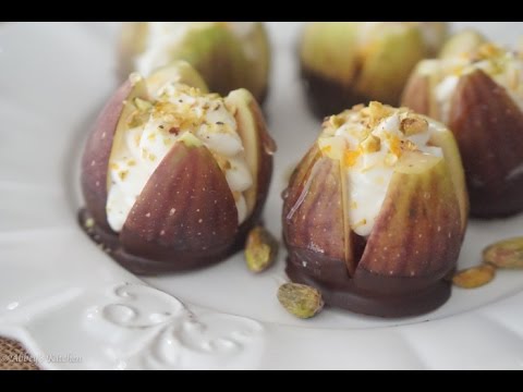 Healthy Valentine's Day Dark Chocolate Dipped Figs