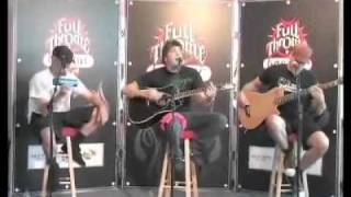 Crossfade - So Far Away (Acoustic, 97.1 The Eagle Performance) - 2006