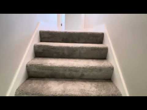 Hot deal on 2 story in Altoona for $309,900