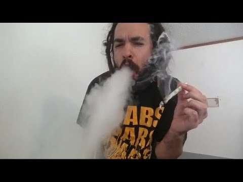 SMOKING A JOINT AS FAST AS I CAN (INHALING)