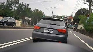 超車貼那麼近是要我去S嗎？（檢舉成功）
