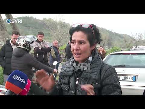 Kombinat, rruga e dëmtuar tek 'Pularia', banorët protestojnë : Kërkojmë të shtrohet rruga