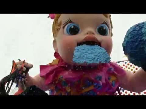 Le grandi opere del Carnevale di Viareggio all'asta per i terremotati.