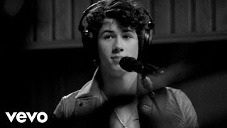 Nick Jonas &amp; The Administration - In The End