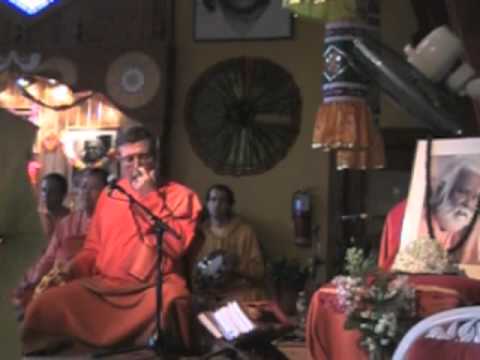 SYVC # 342 Swami Swaroopananda leads Jaya Ganesha at the 50th Anniversary of Yoga Camp.