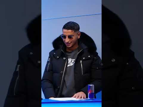 Haftbefehl findet Reime auf Goldkette im Red Bull Rap Duell! 😂