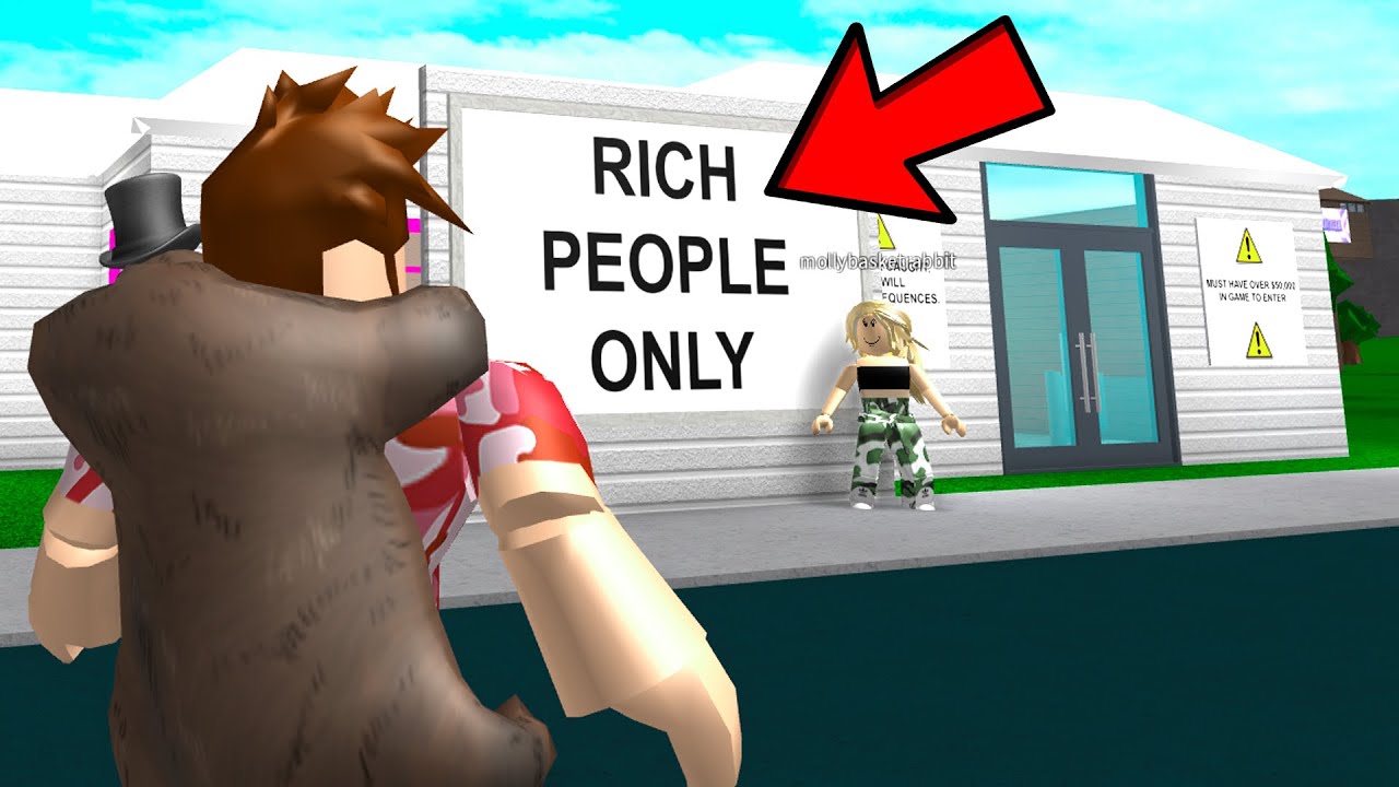GOLD DIGGER Only Lets RICH PEOPLE In.. The Inside WILL SHOCK YOU! (Roblox)