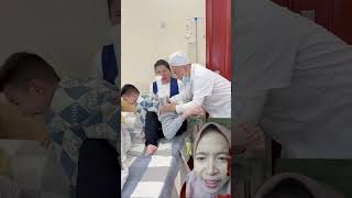 Download lagu Scared of getting an injection from the doctor #doctor #injection #shorts #fyp #trending mp3