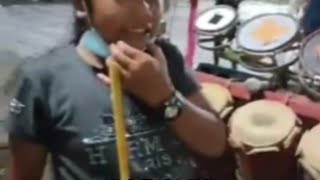 Download lagu Kaka pinces..dikerumuni fansnya..di pantai cermin mp3