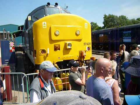 DRS open Day 22 class 37's 425 &218 &a68 engines thrash there tones