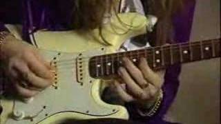 Yngwie Malmsteen - Blues Soloing