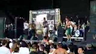 The Girl S A Straight Up Hustler All Time Low Download Flac Mp3 highresolutionmusic com download hi res songs