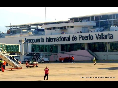 Desembarque no Aeroporto Internacional de Puerto Vallarta (PVR) - Licenciado Gustavo Díaz Ordaz