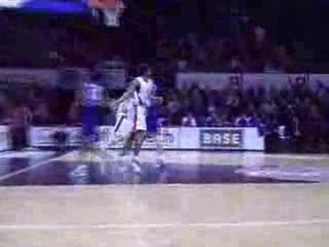 38 11-12-07 BCO-Athene - Van Rossom scoort snoeihard na stea