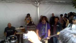 Dinosaur Jr. - Imagination blind