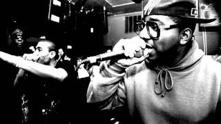 The Cool Kids feat. Mayer Hawthorne - Swimsuits (New Music July 2011)