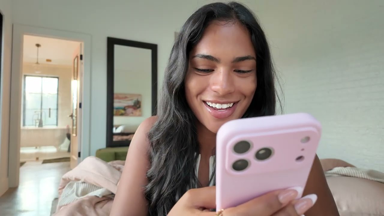 WEEKLY VLOG ♡ (planting in my greenhouse, renovating chaos, morning coffee runs, texas vibes+!!)