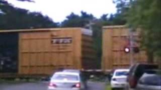 preview picture of video 'Livingston Street Crossing; Tewksbury, MA (Long Version)'