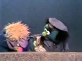 Classic Sesame Street Harvey Kneeslapper S Alphabet Jokes