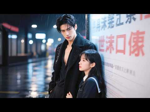 She enters the ruthless boss’s sight, thought she’s doomed—he takes her home, pampers her all night!