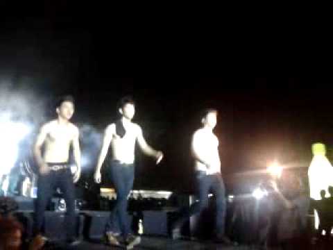 Ku freshy night 2011