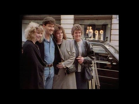 Daniel O'Donnell - Daniel With Fans (The London Palladium, March 1993)