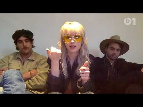 Paramore on Beats 1: Hayley Williams on "Airplanes" & Drake