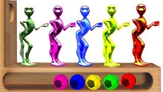 Funny Alien Dance Dame tu cosita - Learn colors wi