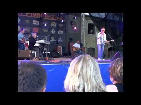 Beerfest 2011 - 1. den 2x Spálený a Mišík