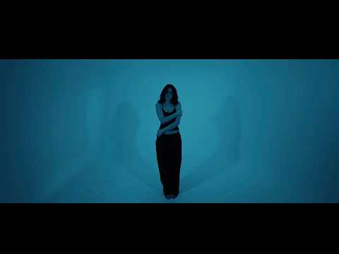 Lena Schaur - Painted Reality (Official Music Video)