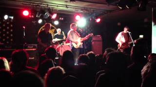 Sunnyboys : To The Bone + Trouble In My Brain + It's Not Me