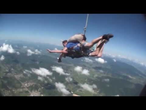 Salto de paraquedas com Willian Jaeger