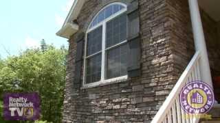 preview picture of video 'Clarks Summit Real Estate - Wonderful Stone Highlights!'