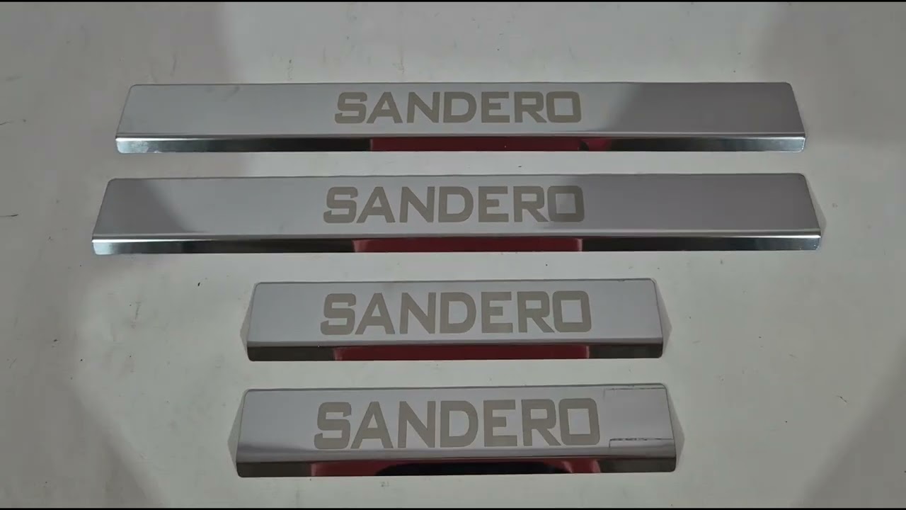 Dacia Sandero 2007–2013 Carmos V3 dorpellijsten RVS (4 stuks) Video 1