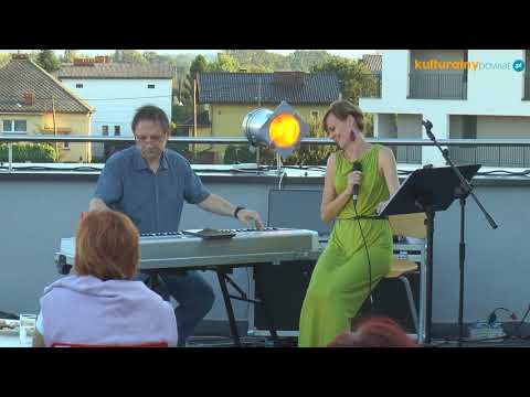 Koncert na dachu w Zatorze Karolina Filec i Jarosław Hanik