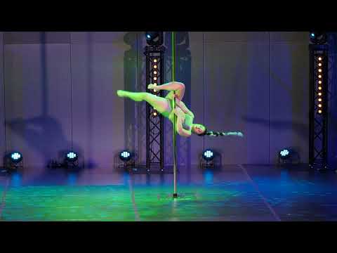 1st place - Angelika Rzepka - Pole Dance Show 2022 -  WOMEN AMATEUR