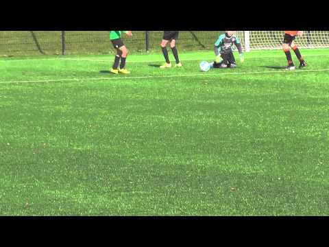 18 april 2015 VV De Meern D3 - DSO Ultrajectum D1 com 0-1 Bal komt van Lex