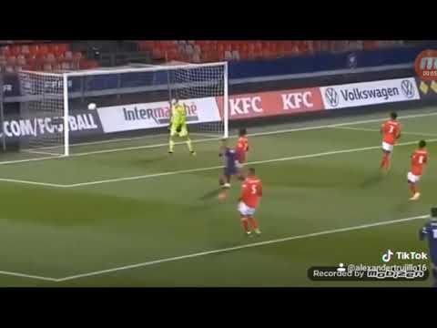 Golazo de Kylian Mbappe frente al Stade brestois