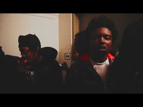 24 pap - up & down shot by  @booklens12