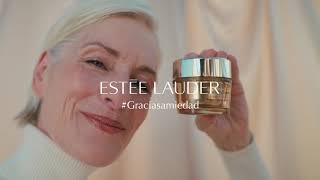 Estee Lauder Gracias a mi edad Simone Jacob | Revitalizing Supreme+ anuncio