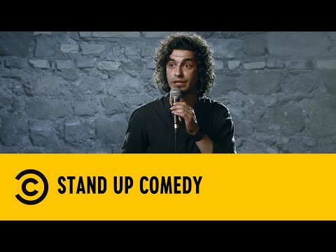 Stand Up Comedy: Nuove forme di manifestazione - Pietro Sparacino - Comedy Central
