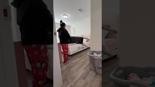 Reacomodando el cuarto de mi hija por que Dicen que no se ve bien😒