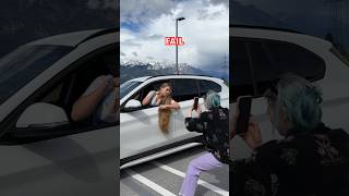 Behind the Scenes of this trend.. Forgot I am wearing a dress 😬