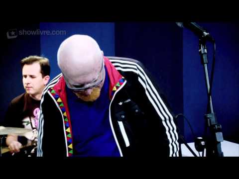 Kid Vinil Xperience em "Comeu" no Estúdio Showlivre 2012