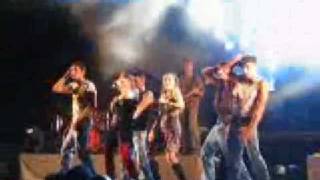 Paola &amp; Chiara - Viva el amor live @ Gay Pride Milan (18/06/2005)