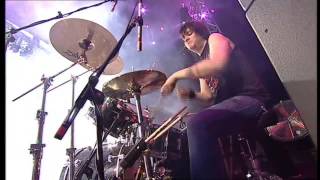 The Darkness - Growing On Me - T In The Park - Scotland 7-10-04