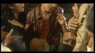 Download lagu Tak Gendong Original Version mp3 Download lagu Tak Gendong Original Version mp3