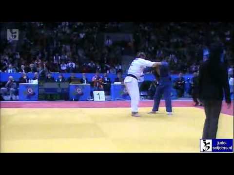 Elco van der Geest (BEL) - Denis Tachii (MDA) [-100kg]