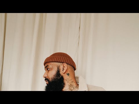 Kelly Krow - SIWO (Official Lyric video)